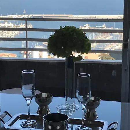 Sea View 29th Apts Downtown&beach * 阿利坎特